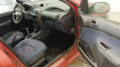 Veículo de Sucata peugeot 206 fastback (2a/c) 1.9 d do ano 1999 alimentado wjz