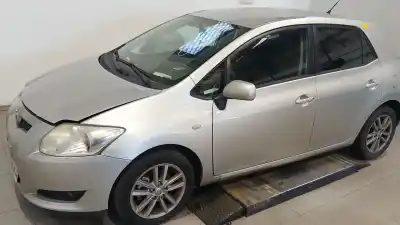 Veículo de Sucata toyota auris (_e15_) 1.4 d-4d (nde150_) do ano 2010 alimentado 1nd-tv