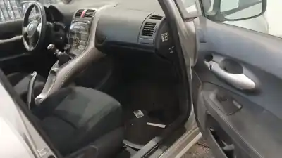 Veículo de Sucata toyota auris (_e15_) 1.4 d-4d (nde150_) do ano 2010 alimentado 1nd-tv