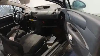 Vehicul casat citroen c4 coupé (la_) 1.6 hdi al anului 2006 alimentat 9hx