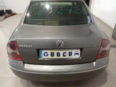 Veículo de Sucata volkswagen passat b5.5 (3b3) 1.9 tdi do ano 2002 alimentado avf