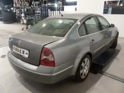 Veículo de Sucata volkswagen passat b5.5 (3b3) 1.9 tdi do ano 2002 alimentado avf