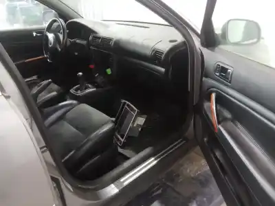 Veículo de Sucata volkswagen passat b5.5 (3b3) 1.9 tdi do ano 2002 alimentado avf