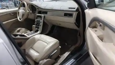 Veicolo di demolizione volvo xc70 ii (136) d5 awd dell'anno 2009 alimentato d5244t