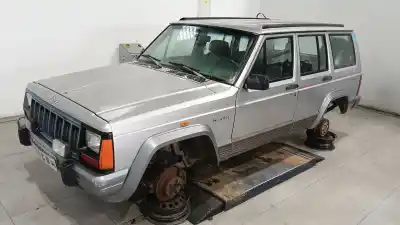 Scrapping Vehicle jeep cherokee (xj) 4.0 i 4x4 of the year 1994 powered erh