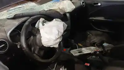 Veículo de Sucata SEAT LEON (1P1) 2.0 TDI do ano 2007 alimentado BKD