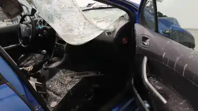 Scrapping Vehicle peugeot 308 i (4a_, 4c_) 1.6 hdi of the year 2008 powered 9hx