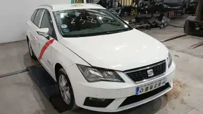 Véhicule à la ferraille seat leon (5f1) 1.5 tgi de l'année 2019 alimenté dhf