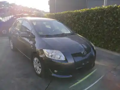 Vehicul casat toyota auris (_e15_) 1.4 d-4d (nde150_) al anului 2006 alimentat 1ndtv