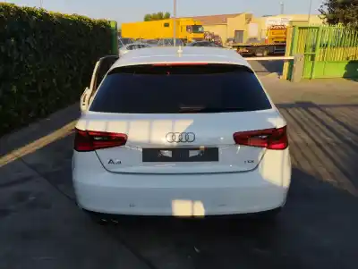 Здавання транспортного засобу audi a3 (8v) ambiente року 2012 потужний crbc