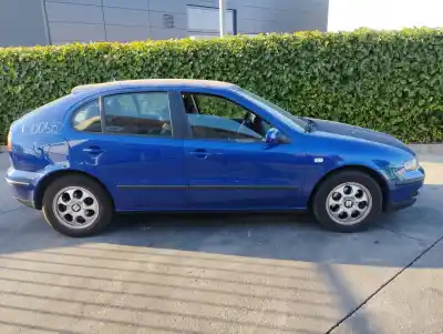 Здавання транспортного засобу seat leon (1m1) signo року 2000 потужний asv