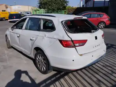 Здавання транспортного засобу seat leon st (5f8) style року 2016 потужний crld