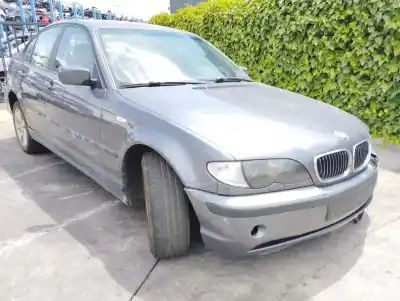 Sloopvoertuig bmw serie 3 berlina (e46) 320d van het jaar 2002 aangedreven 204d4