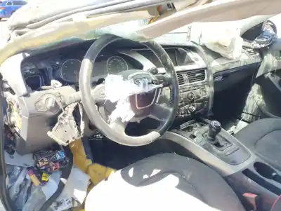 Veicolo di demolizione audi a4 berlina (b8) 2.0 16v tdi dell'anno 2009 alimentato cag