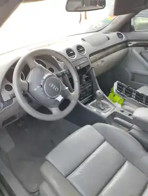 Veículo de Sucata audi                                               a4 cabrio (8h)                                                                                                                                                                                                                                             1.8 20v turbo                                                                                                                                                                                                                                              do ano 2003 alimentado bfb