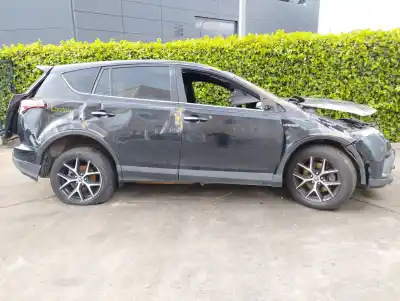 Veicolo di demolizione toyota rav 4 advance hybrid dell'anno 2018 alimentato 2arfxe