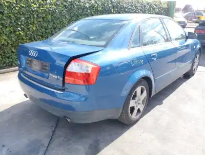Veículo de Sucata audi a4 berlina (8e) 1.8 t sport edition do ano 2001 alimentado avj
