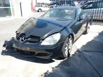 Véhicule à la ferraille mercedes-benz clase slk (w171) roadster slk 200 kompressor de l'année 2006 alimenté 271944