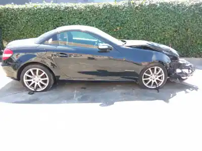 Véhicule à la ferraille mercedes-benz clase slk (w171) roadster slk 200 kompressor de l'année 2006 alimenté 271944