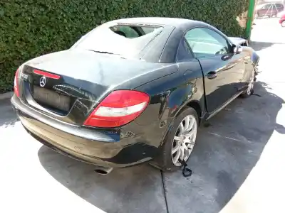 Véhicule à la ferraille mercedes-benz clase slk (w171) roadster slk 200 kompressor de l'année 2006 alimenté 271944