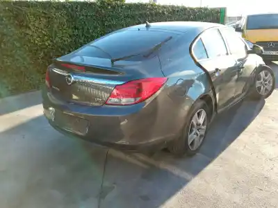 Veículo de Sucata opel insignia a sedán (g09) 2.0 cdti (69) do ano 2011 alimentado a20dt