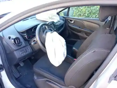 Scrapping Vehicle renault clio iv 0.9 of the year 2019 powered h4b408