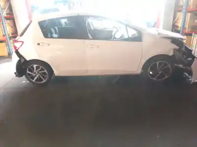 Sloopvoertuig toyota yaris active van het jaar 2020 aangedreven 2nrfke