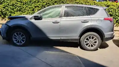 Veículo de Sucata toyota rav 4 advance hybrid do ano 2015 alimentado 2arfxe