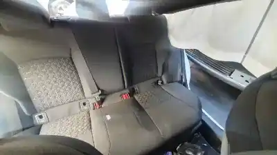 Véhicule à la ferraille toyota c-hr (_x1_) 1.2 (ngx10_) de l'année 2017 alimenté 2zr