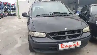 Veículo de Sucata chrysler voyager (gs) 2.5 td do ano 2000 alimentado 425clirsx