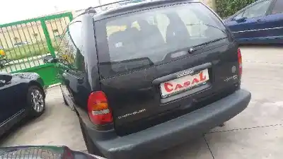 Veículo de Sucata chrysler voyager (gs) 2.5 td do ano 2000 alimentado 425clirsx