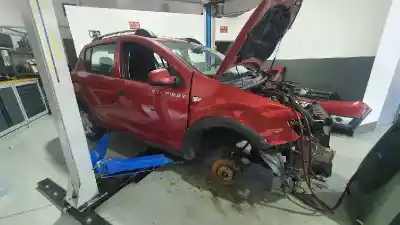 Scrapping Vehicle dacia sandero stepway of the year 2015 powered h4b400