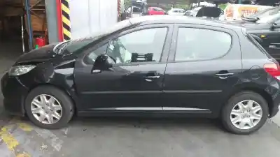 Sloopvoertuig peugeot 207 confort van het jaar 2010 aangedreven kf01