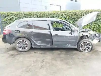 Veículo de Sucata renault laguna ii (bg0) initiale do ano 2014 alimentado m9r858