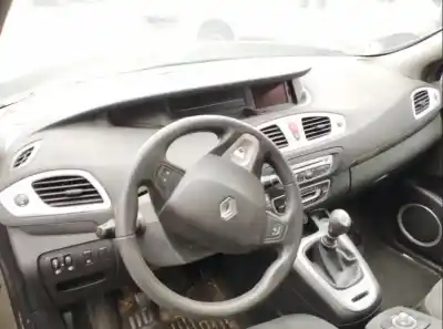 Scrapping Vehicle renault scenic iii dynamique of the year 2009 powered k9k832