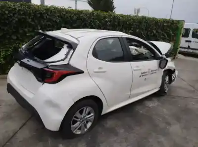 Veículo de Sucata toyota yaris hybrid active do ano 2021 alimentado m15afks