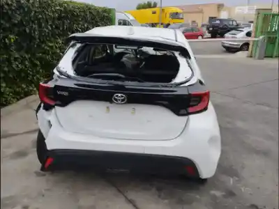 Veículo de Sucata toyota yaris hybrid active do ano 2021 alimentado m15afks
