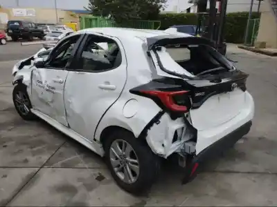 Veículo de Sucata toyota yaris hybrid active do ano 2021 alimentado m15afks