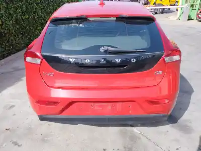 Scrapping Vehicle volvo v40 kinetic of the year 2013 powered d4162t