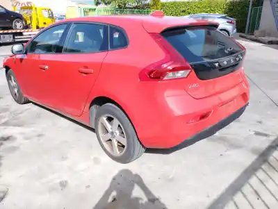 Scrapping Vehicle volvo v40 kinetic of the year 2013 powered d4162t