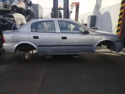 Sloopvoertuig opel astra g berlina 2.0 dti van het jaar 2000 aangedreven y20dth