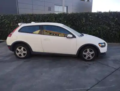 Scrapping Vehicle volvo c30 2.4 20v diesel of the year 2008 powered d5244t8