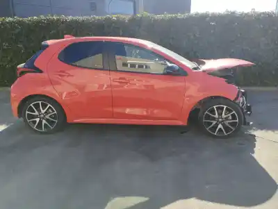 Sloopvoertuig toyota yaris 1.5 16v cat van het jaar 2022 aangedreven m15afxe