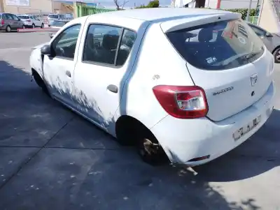 Veículo de Sucata dacia sandero ambiance do ano 2015 alimentado k9k612