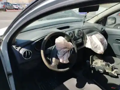 Veículo de Sucata dacia sandero ambiance do ano 2015 alimentado k9k612