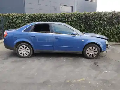 Veículo de Sucata audi a4 berlina (8e) 1.9 tdi (96kw) do ano 2003 alimentado avf
