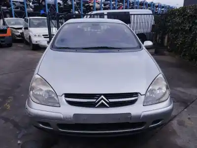 Veicolo di demolizione CITROEN C5 BERLINA 2.0 HDi 90 SX/SX Automático dell'anno 2002 alimentato RHZ