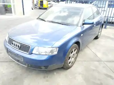 Veículo de Sucata AUDI A4 BERLINA (8E) 1.9 TDI (96kW) do ano 2003 alimentado AVF