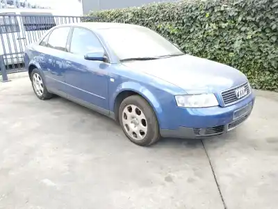 Veicolo di demolizione audi a4 berlina (8e) 1.9 tdi (96kw) dell'anno 2003 alimentato avf
