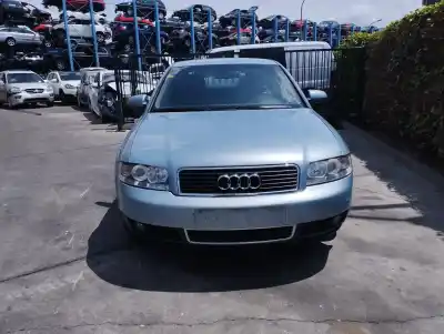 Veículo de Sucata audi a4 berlina (8e) 1.9 tdi (96kw) do ano 2001 alimentado awx